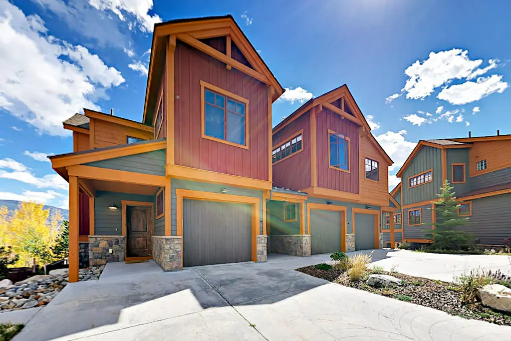 Rolling Ridge Townhome