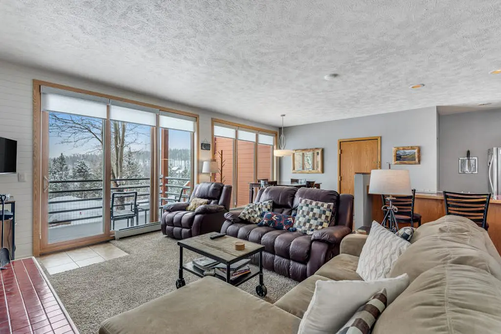 Timber Ridge Retreat