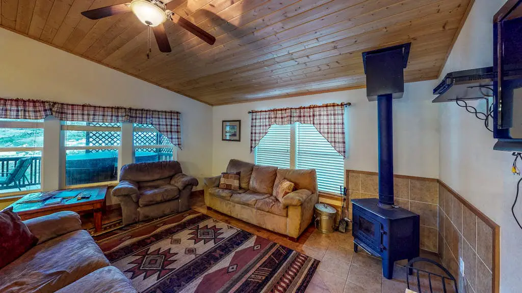Sequoia Cabin