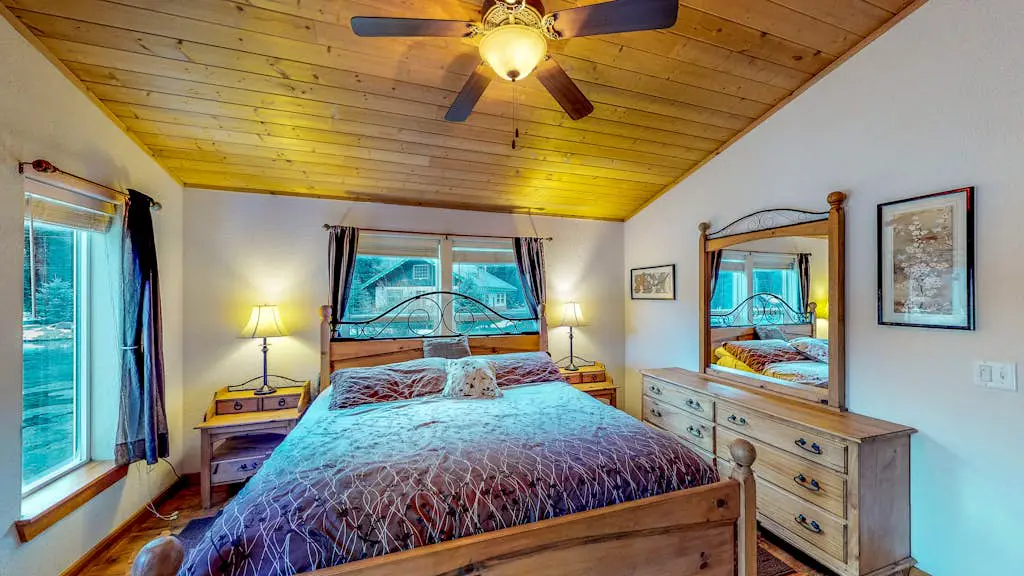 Sequoia Cabin