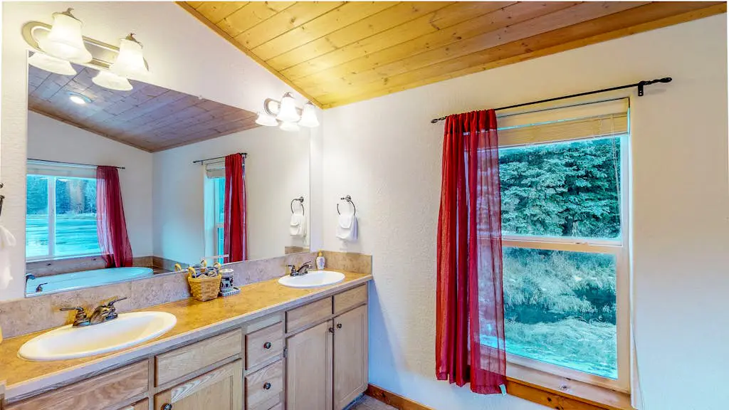 Sequoia Cabin