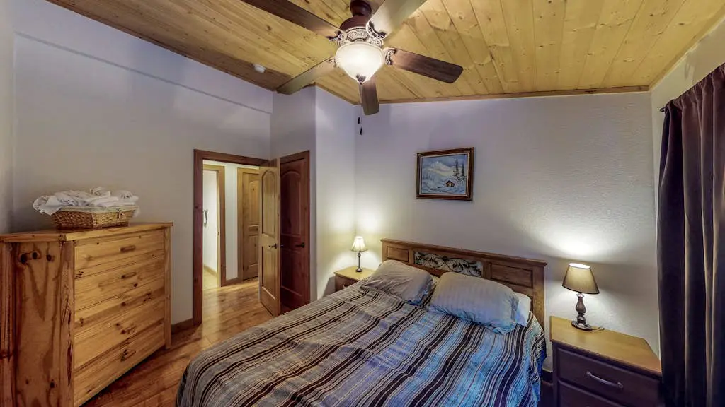 Sequoia Cabin