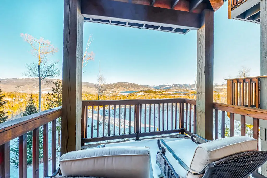 Prospector Village 105C