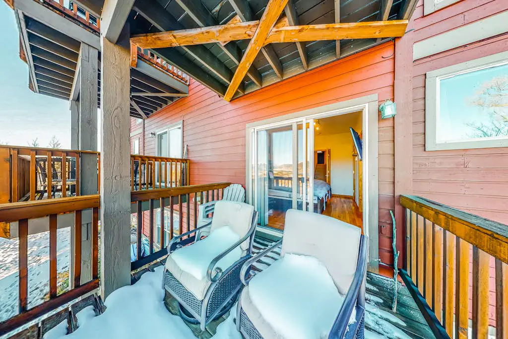 Prospector Village 105C