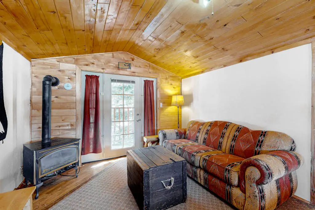 Cozy Mountain Studio w/ Fireplace + Private Balcony Views 🌲 | Near Wolf Creek