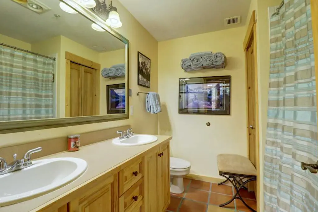Taylor's Crossing 106