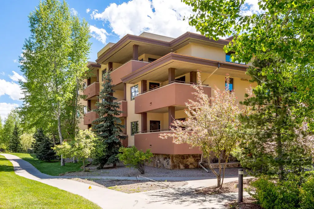 Canyon Creek B305
