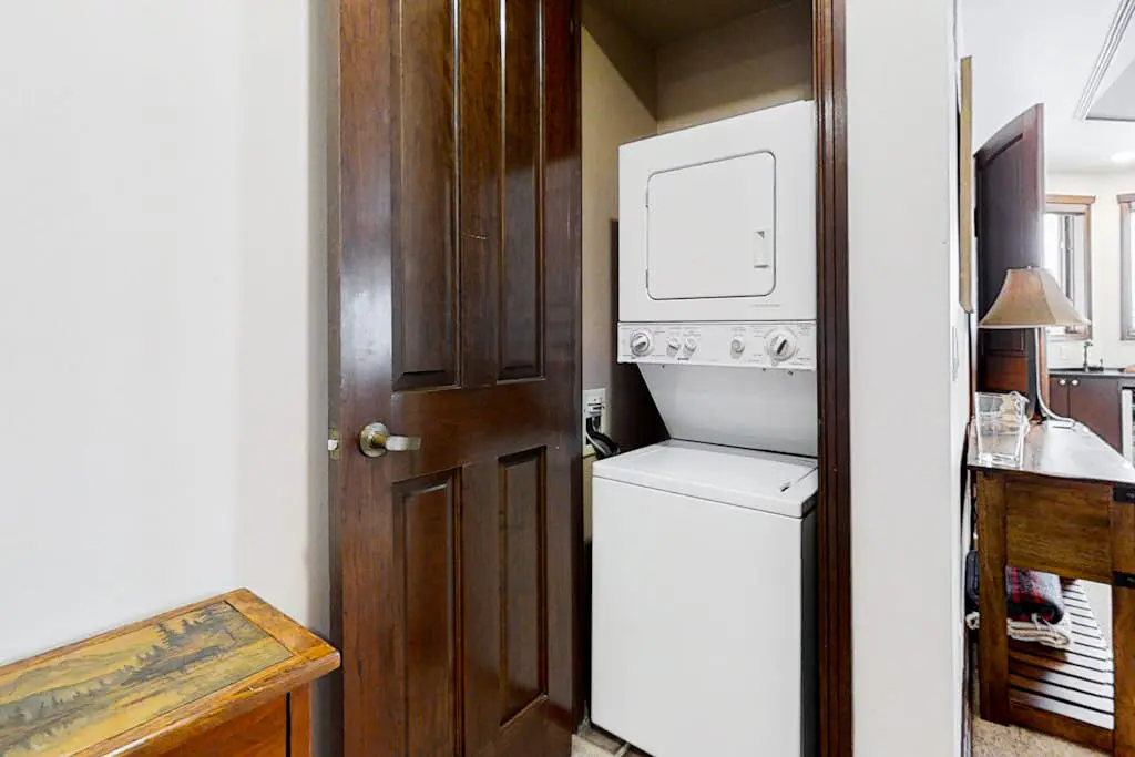 Meadows Penthouse A