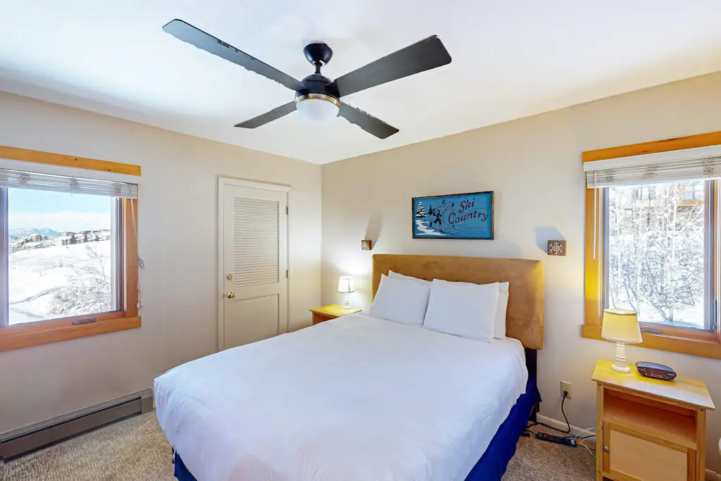 Ski Inn 333