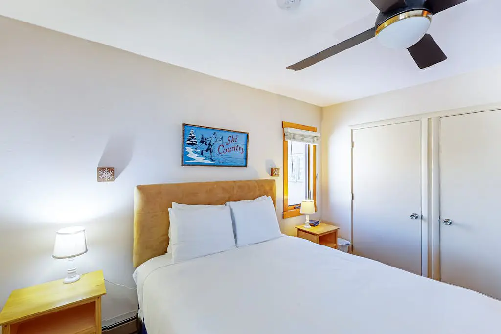 Ski Inn 333
