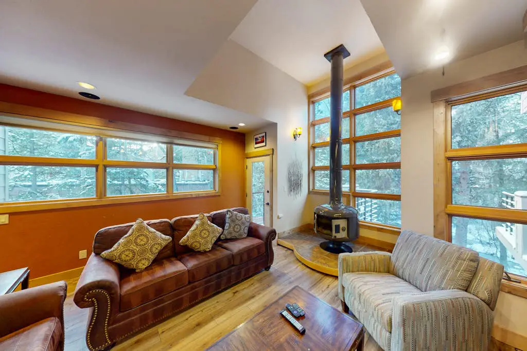 Tenmile Mountain House
