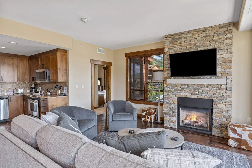Trailhead Lodge 3102