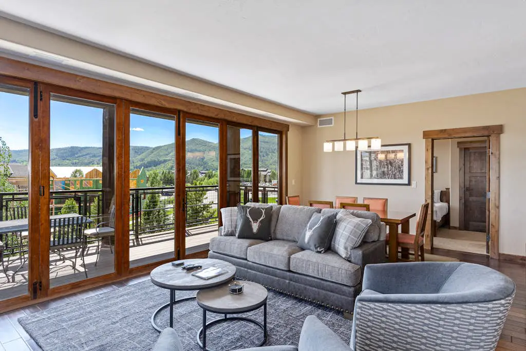 Trailhead Lodge 3102
