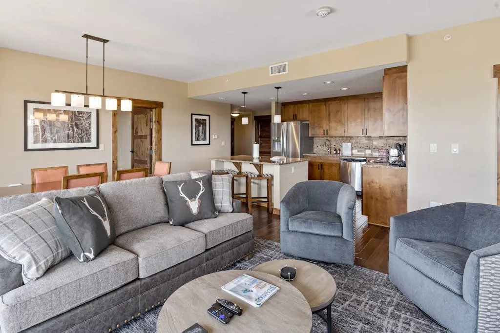 Trailhead Lodge 3102