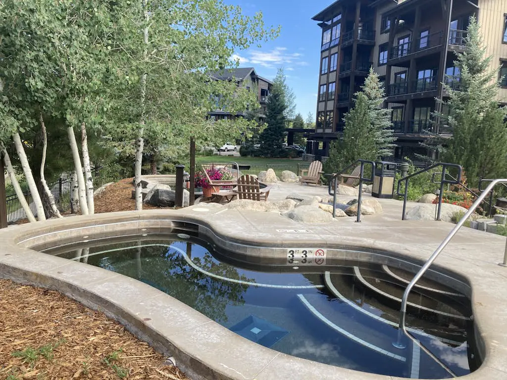 Trailhead Lodge 3102