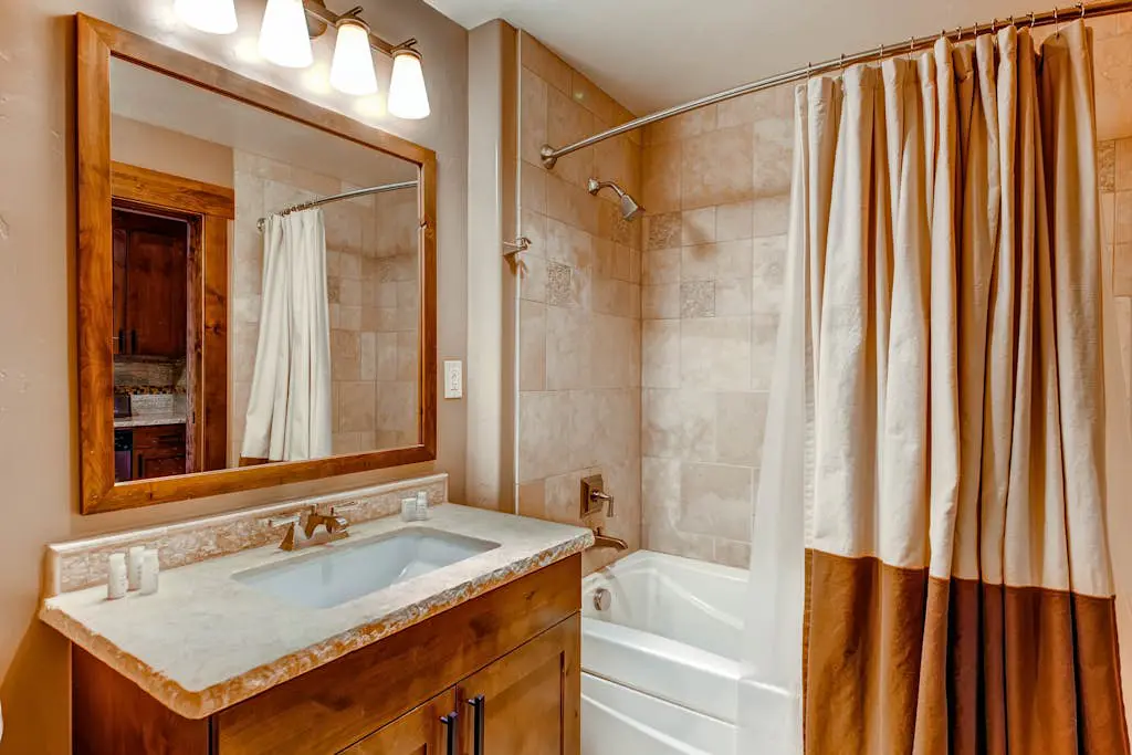 Trailhead Lodge 2113