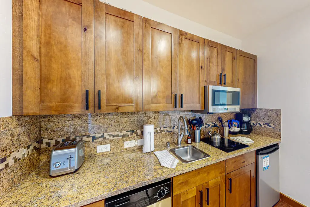 Trailhead Lodge 5113