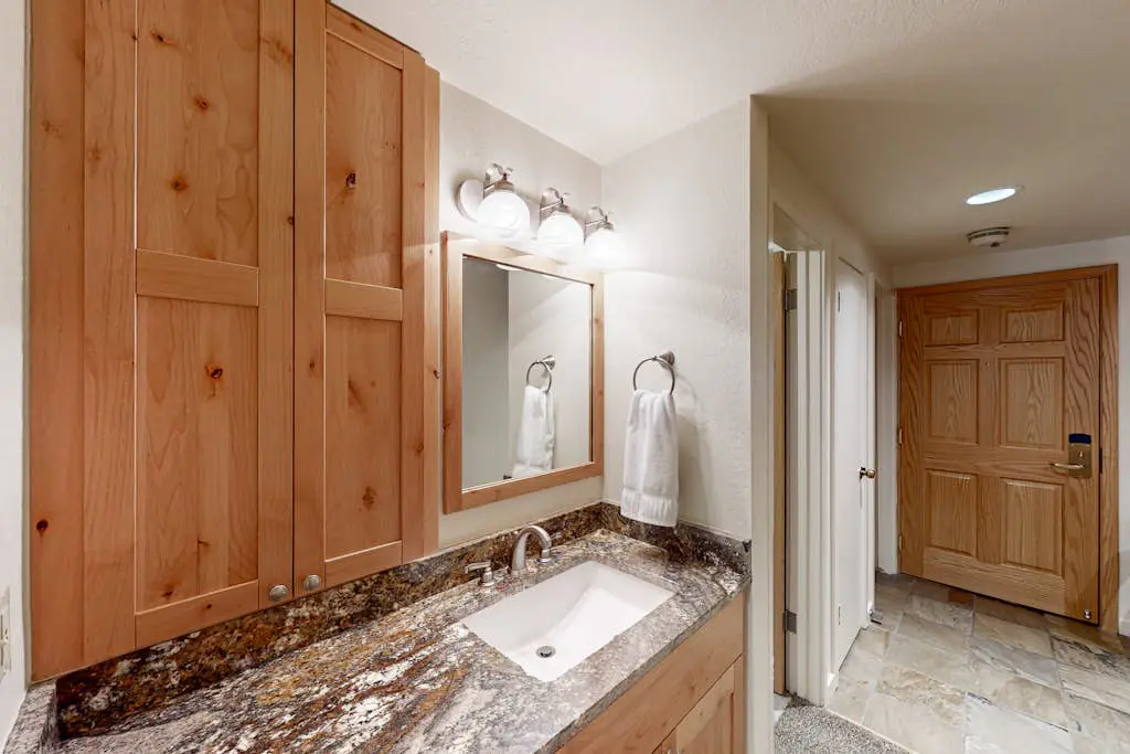 Ptarmigan House 11