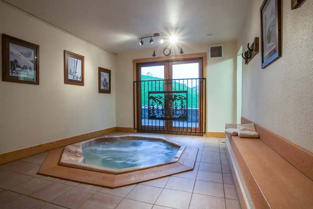 Ski Inn 131