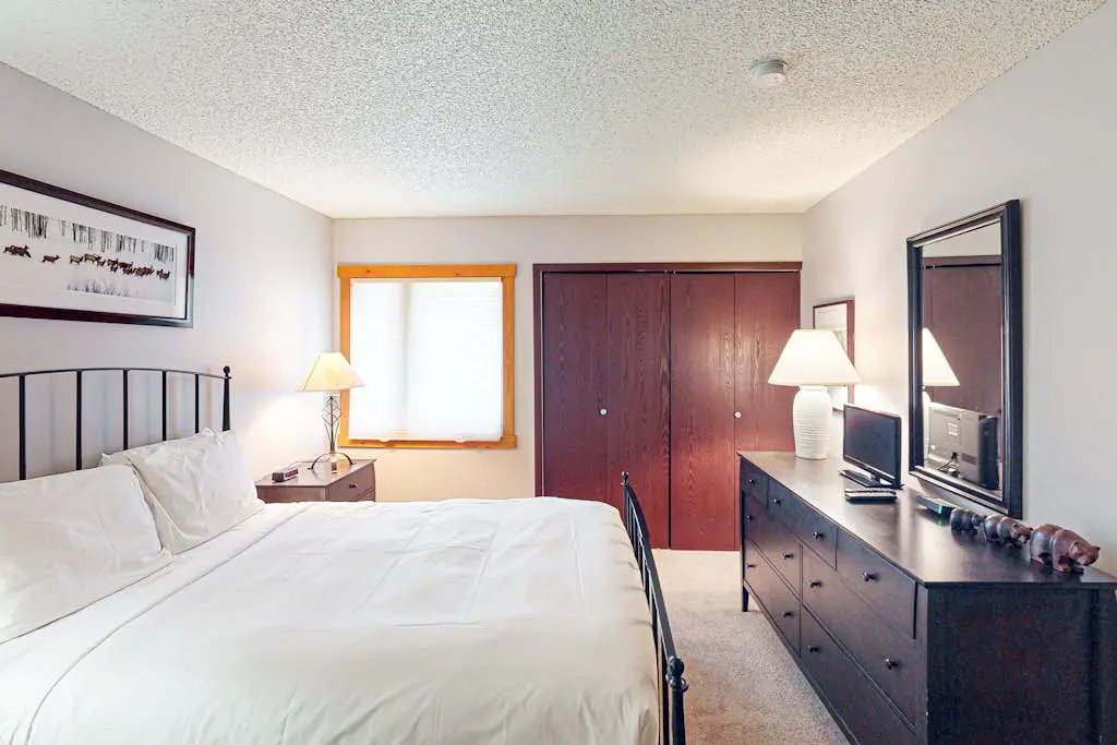 Ski Inn 131