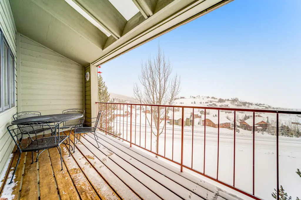 Granby Condo with Views