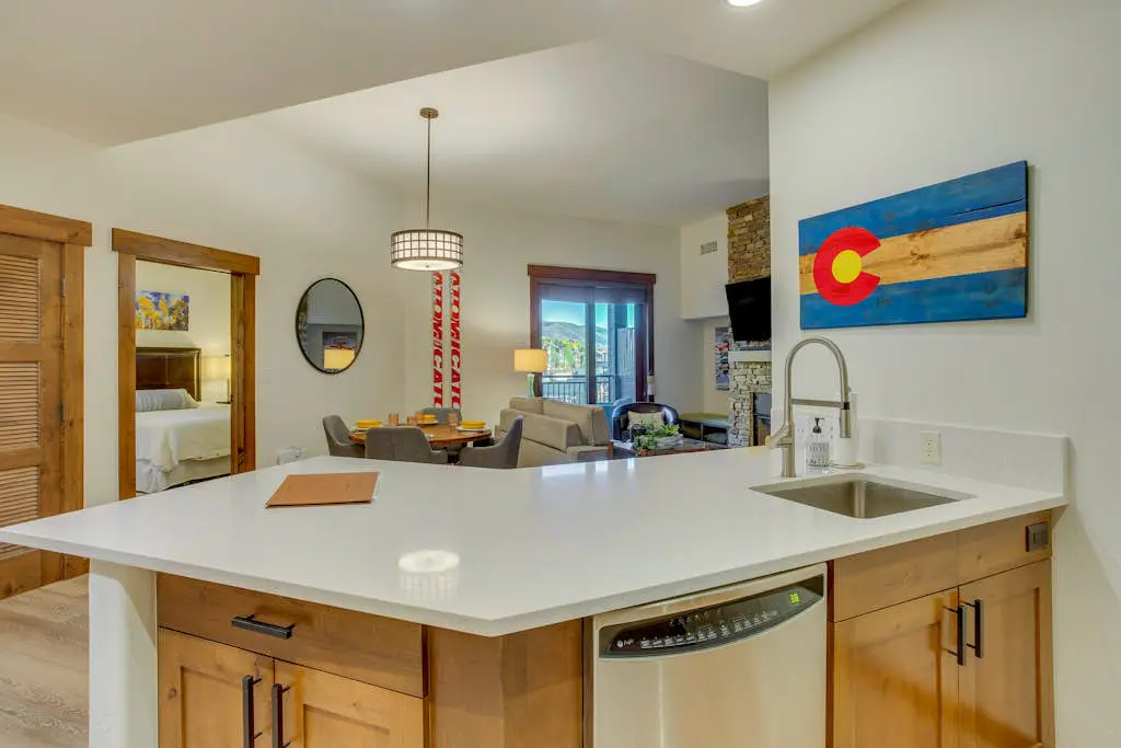 Trailhead Lodge 5109