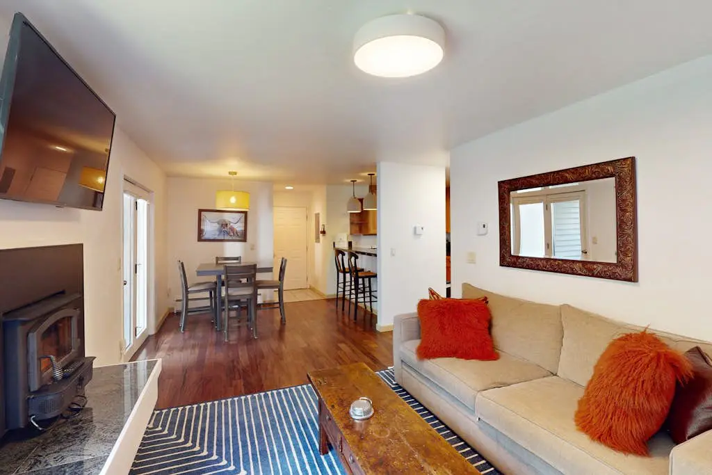Newly Remodeled Mountain Retreat