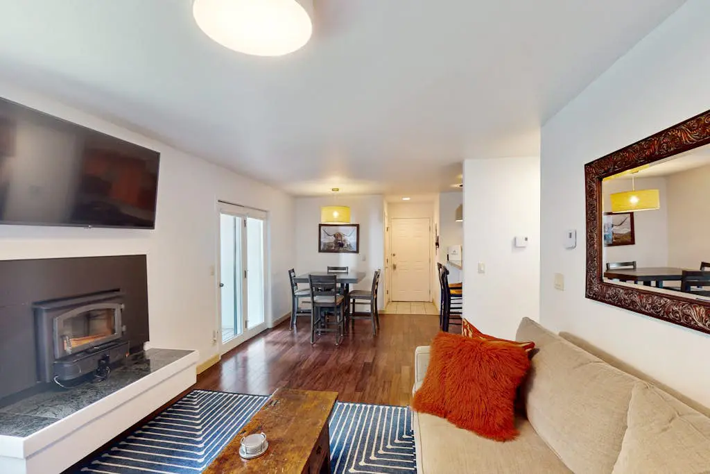 Newly Remodeled Mountain Retreat