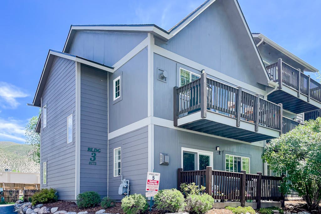 Wonderful Long Term Rental, Steps to Riverfront Gondola and Beaver Creek Shuttle