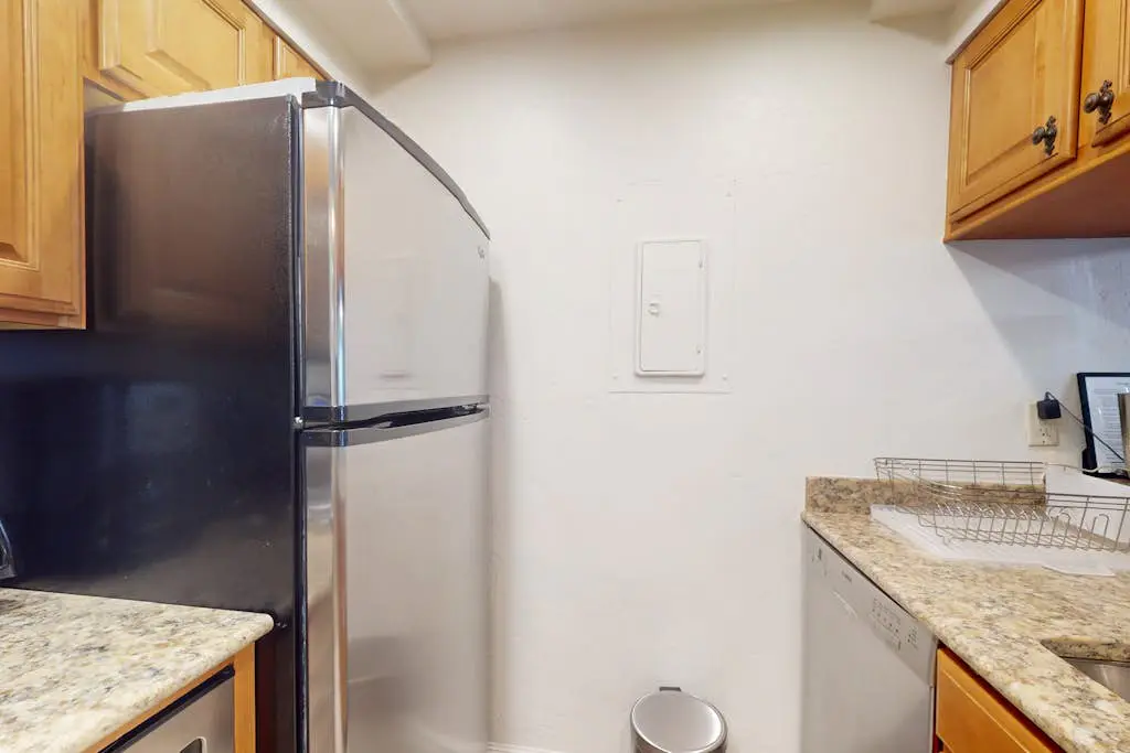 Fallridge 204
