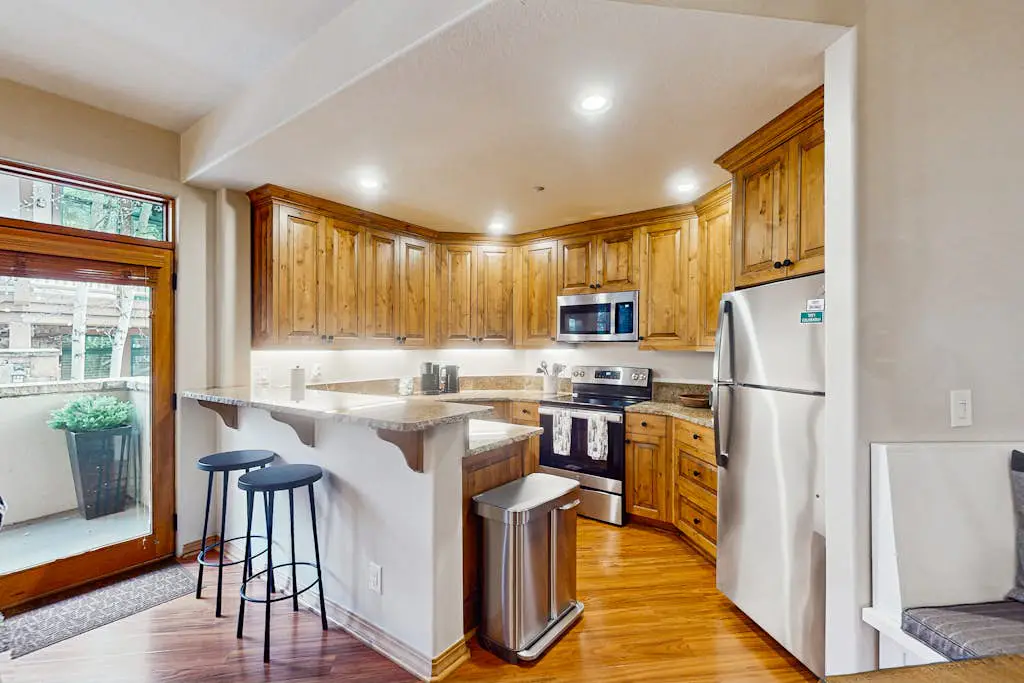 Spruce Tree Lodge #202