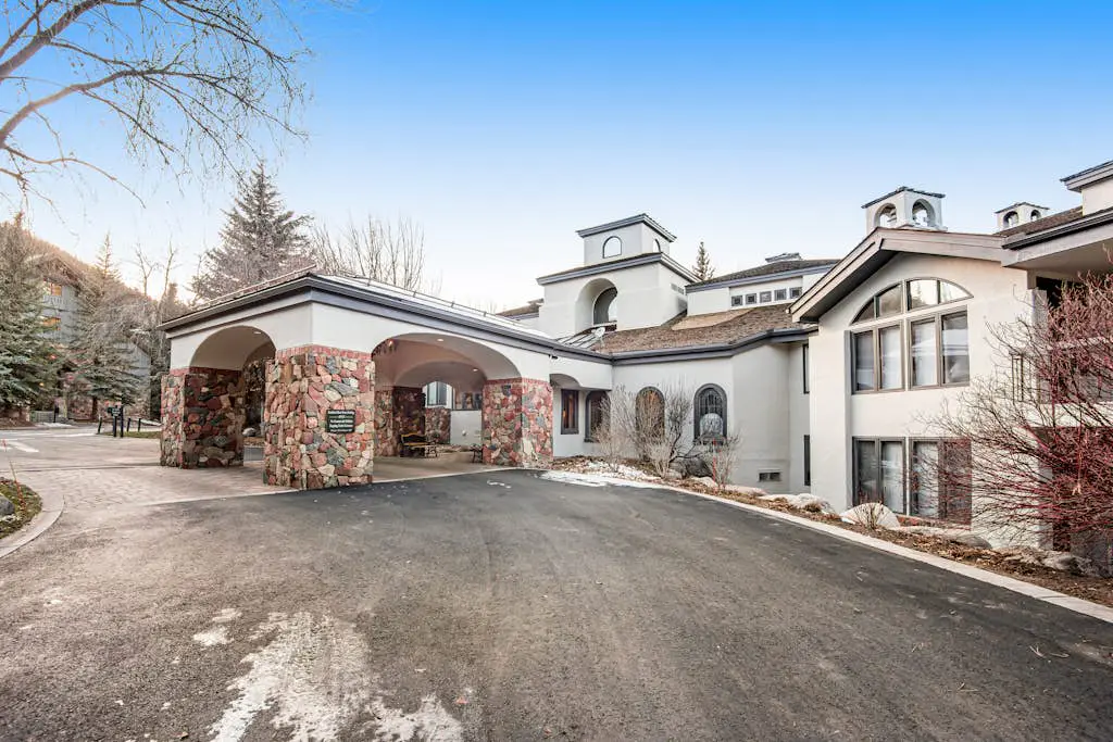 Arrowhead Ski Condo