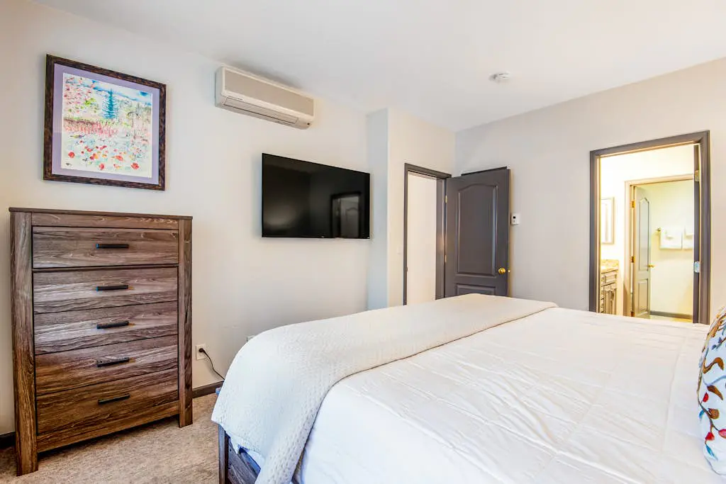 Arrowhead Ski Condo