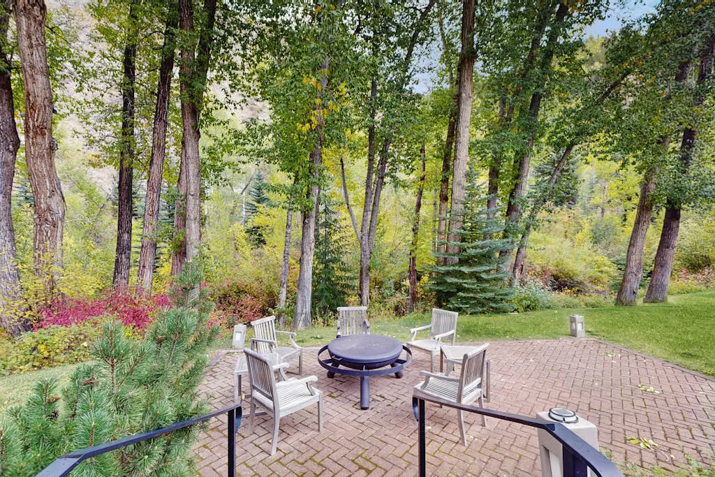 Creekside Beauty in Beaver Creek