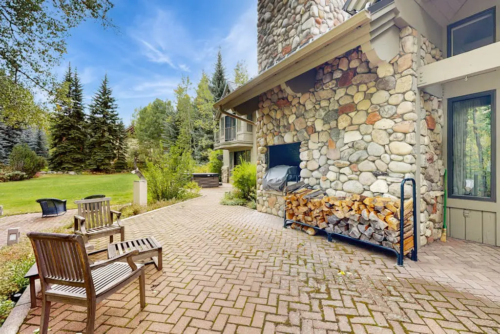 Creekside Beauty in Beaver Creek