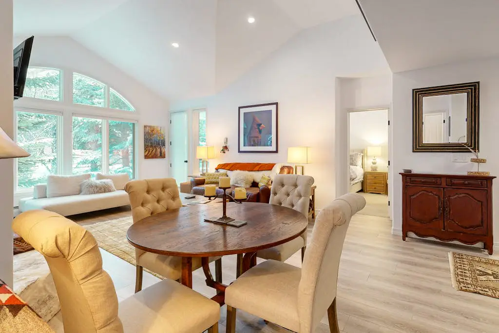 Seasons Lodge #202