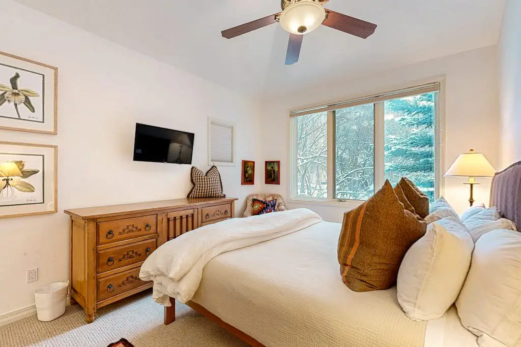 Seasons Lodge #202