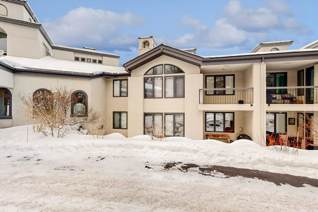 Seasons Lodge #202