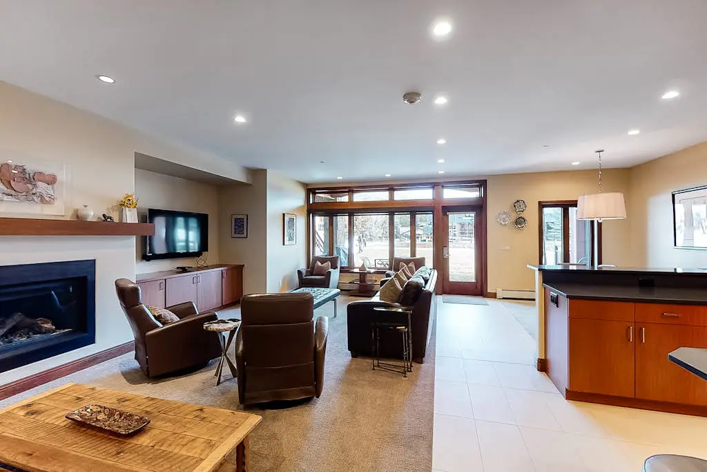 Lion Square Lodge East 107