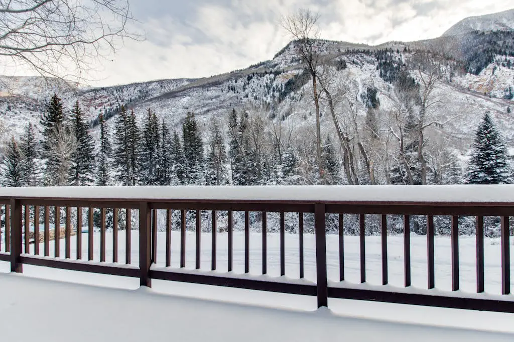 Chair Mountain Cabin at Filoha Meadows