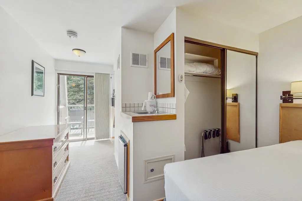 Aspen Mountain Lodge 305