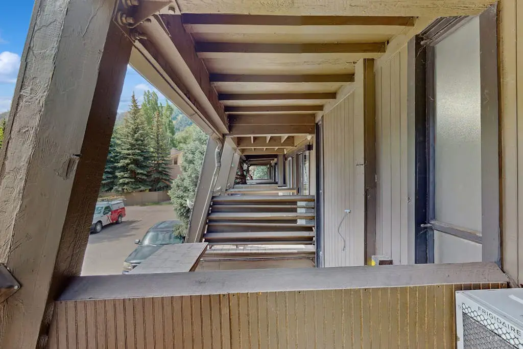 Aspen Mountain Lodge 201