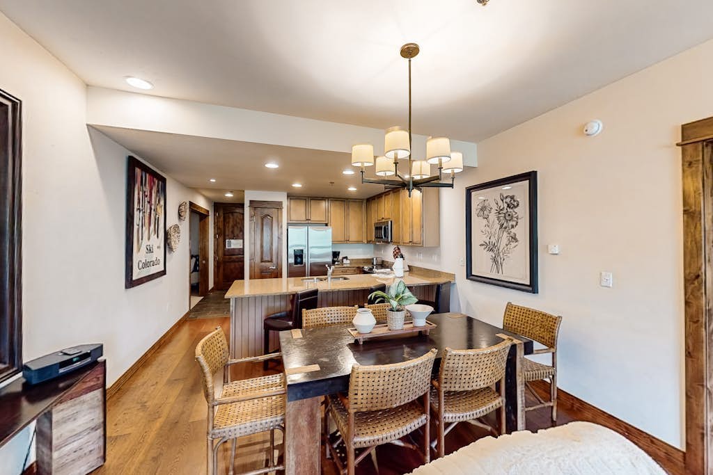 Mountain villa with shared pool, hot tub, & game room - walk to lifts