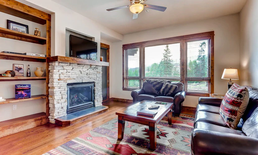 Amazing BlueSky villa with game room, pool, & hot tub access - ski-in/ski-out
