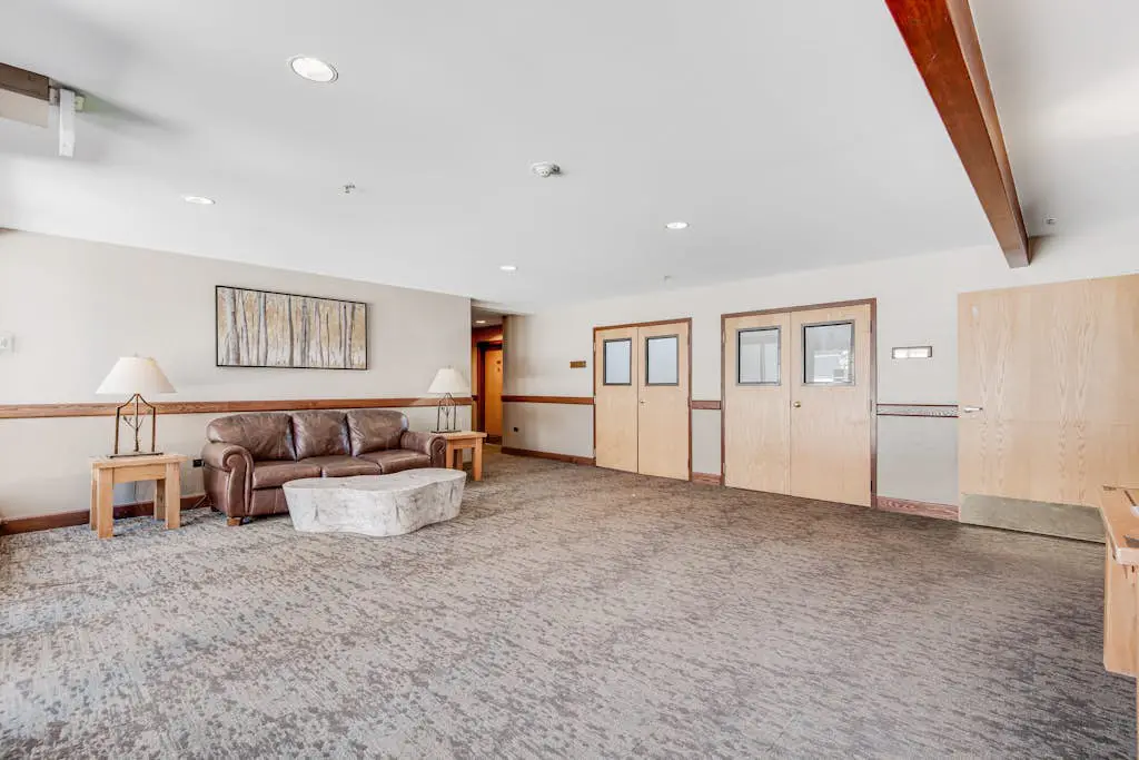 River Mountain Lodge #W209
