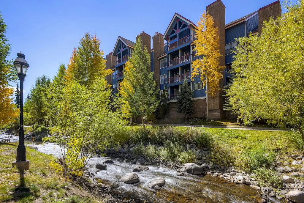 River Mountain Lodge #W209