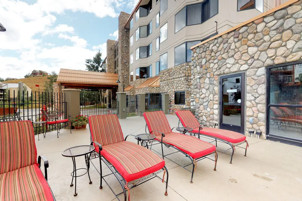 Crested Butte's Dream Studio GL270