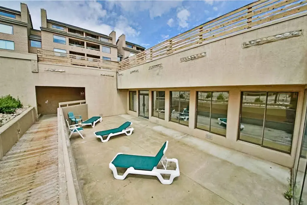 Snowblaze Condominiums C14