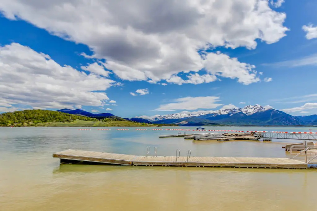 Lakeview Marina Place
