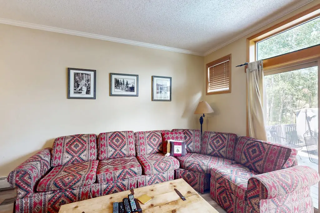 Saddle Ridge Townhome 402